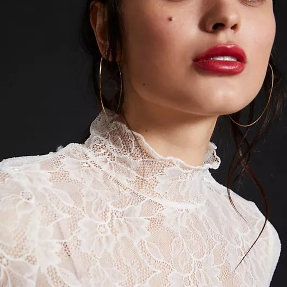 Anthropologie Lace Layering Turtleneck (RED - New) - Picture 2 of 11